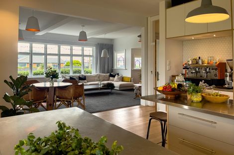 Photo of property in 17 Hood Street, New Brighton, Christchurch, 8061