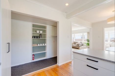 Photo of property in 65 Windermere Road, Papanui, Christchurch, 8053
