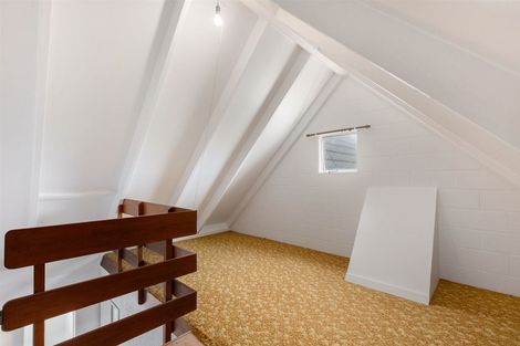 Photo of property in 9/31 Mana Avenue, Titahi Bay, Porirua, 5022