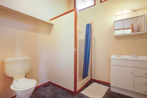 Photo of property in 21 Spicer Road, Cable Bay, 0420