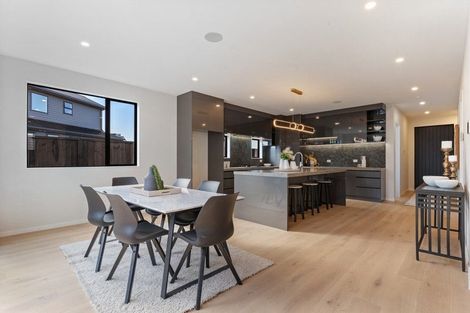 Photo of property in 7 Picnic Point Road, Hobsonville, Auckland, 0616