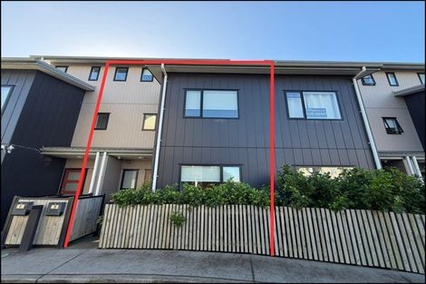 Photo of property in 39 Eileen Newey Place, Henderson, Auckland, 0612