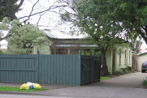 Photo of property in 423 College Street, Hokowhitu, Palmerston North, 4410