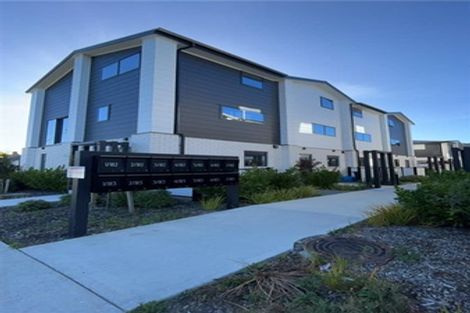 Photo of property in 2/183 Cambridge Terrace, Fairfield, Lower Hutt, 5011