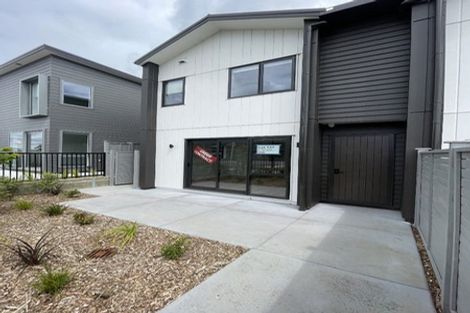 Photo of property in 6 Viridian Avenue, Rosehill, Papakura, 2113