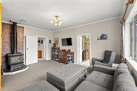 Photo of property in 11 Pannell Avenue, Wainoni, Christchurch, 8061