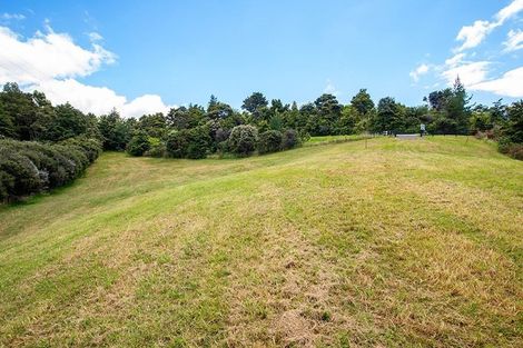 Photo of property in 70 Upper Whangateau Road, Big Omaha, 0985