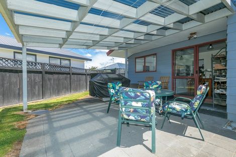 Photo of property in 7 Myrlene Place, Nawton, Hamilton, 3200