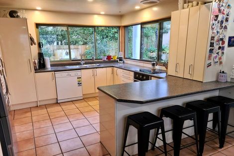 Photo of property in 5 Brian Avenue, Forrest Hill, Auckland, 0620