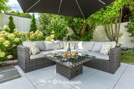 Photo of property in 13 Wood Street, Wallaceville, Upper Hutt, 5018