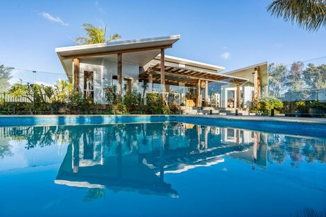 Photo of property in 650 One Tree Point Road, Ruakaka, Whangarei, 0171