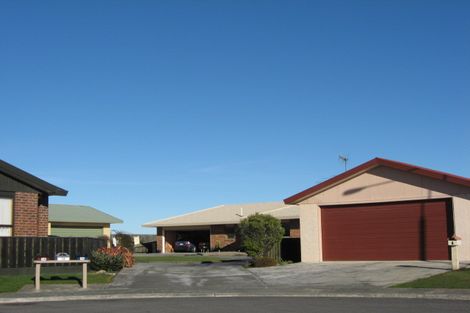 Photo of property in 10 Daley Place, Winton, 9720