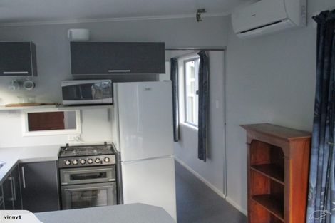 Photo of property in 100 Harakeke Road, Newstead, Hamilton, 3286