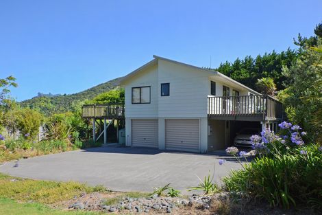 Photo of property in 105 Ocean Beach Road, Whangarei Heads, Whangarei, 0174