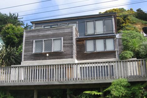 Photo of property in 21 Doris Gordon Crescent, Crofton Downs, Wellington, 6035