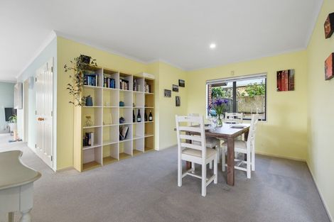 Photo of property in 6 Melfort Place, Nawton, Hamilton, 3200