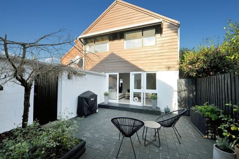 Photo of property in 2/71 Office Road, Merivale, Christchurch, 8014