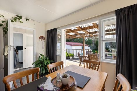 Photo of property in 65 Phillips Street, Sanson, 4817