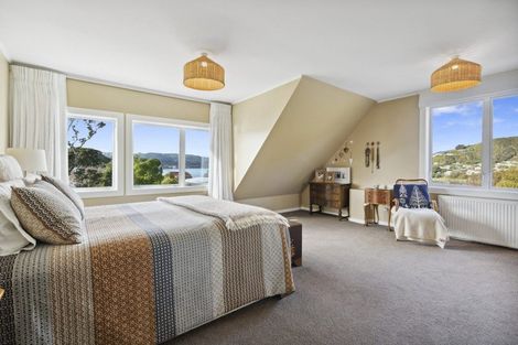 Photo of property in 53 Seaview Road, Paremata, Porirua, 5024