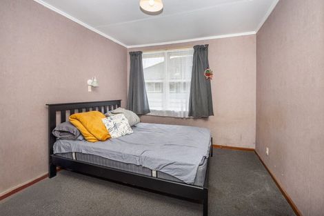 Photo of property in 44 Ross Crescent, Fairfield, Hamilton, 3214