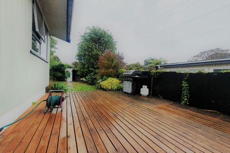 Photo of property in 1/34 Reynella Drive, Massey, Auckland, 0614