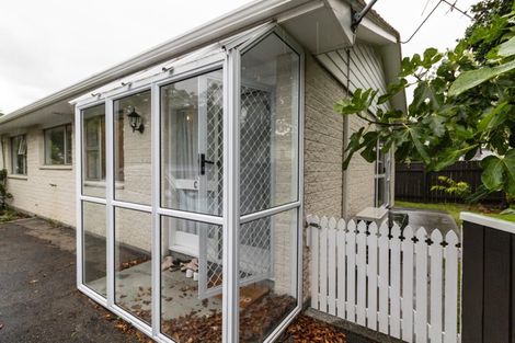 Photo of property in 51c Ludlam Crescent, Woburn, Lower Hutt, 5010