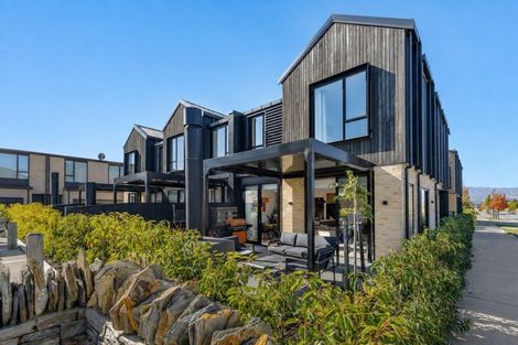 Photo of property in 24 Bellfield Lane, Wanaka, 9305