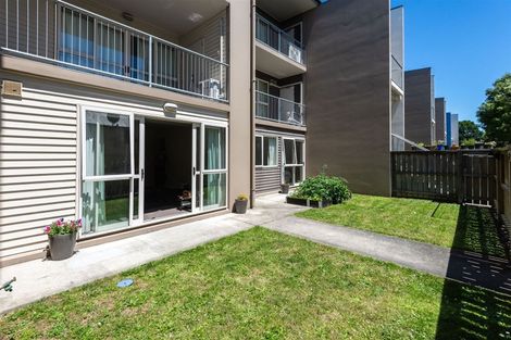 Photo of property in 4/30 Mathesons Road, Phillipstown, Christchurch, 8011