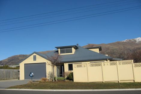 Photo of property in 49 Roche Street, Wanaka, 9305