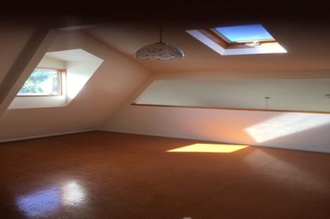 Photo of property in 295a Vipond Road, Stanmore Bay, Whangaparaoa, 0932