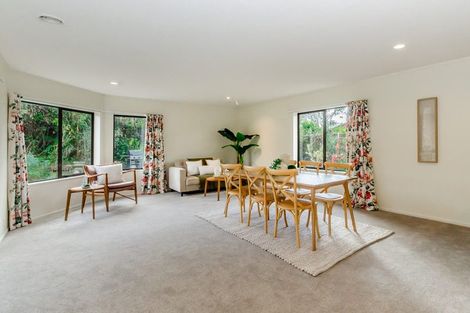 Photo of property in 12 Fox Place, Cloverlea, Palmerston North, 4412