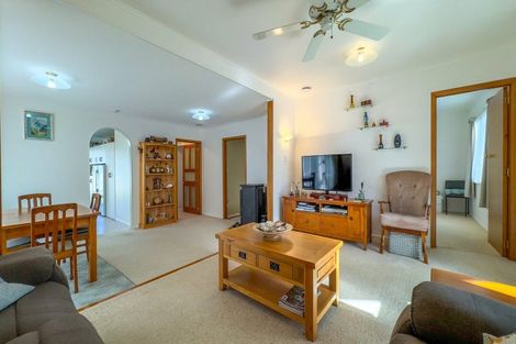 Photo of property in 12 Miller Avenue, Paeroa, 3600