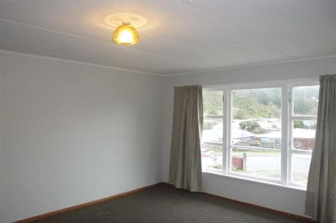 Photo of property in 17 Parenga Street, Wainuiomata, Lower Hutt, 5014