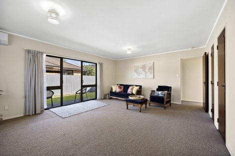 Photo of property in 3/7 Opaheke Road, Papakura, 2110