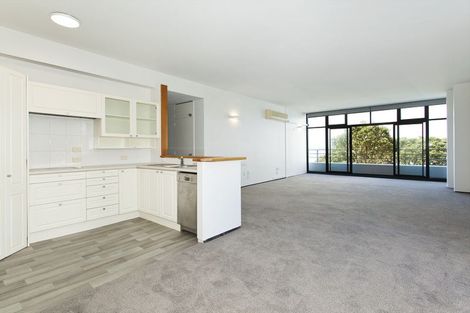 Photo of property in 58/45 Stanley Road, Stanley Point, Auckland, 0624