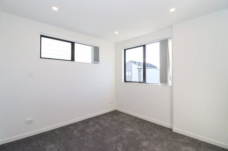 Photo of property in 10 Tukauri Place, Papakura, 2110