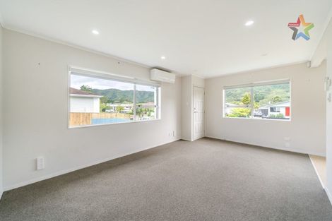 Photo of property in 315 Wellington Road, Wainuiomata, Lower Hutt, 5014