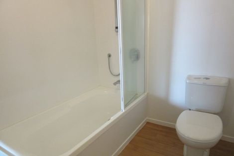 Photo of property in 66/68 Mountain Road, Mount Wellington, Auckland, 1072