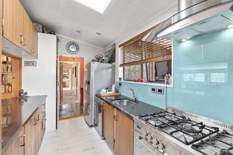 Photo of property in 93 Waiwhetu Road, Waterloo, Lower Hutt, 5011