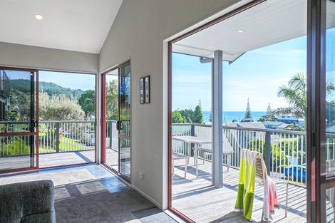 Photo of property in 208 Russell Bruce Place, Onemana, Whangamata, 3691