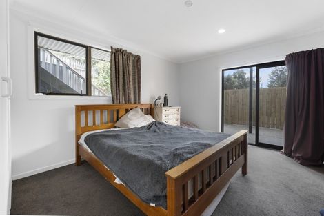 Photo of property in 40 Avalon Crescent, Fernhill, Queenstown, 9300