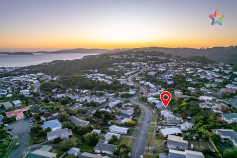 Photo of property in 231 Dowse Drive, Maungaraki, Lower Hutt, 5010