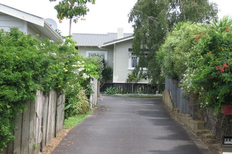 Photo of property in 13 Fifth Avenue, Mount Albert, Auckland, 1025