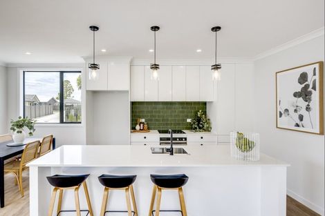 Photo of property in 21 West Place, Greenmeadows, Napier, 4112