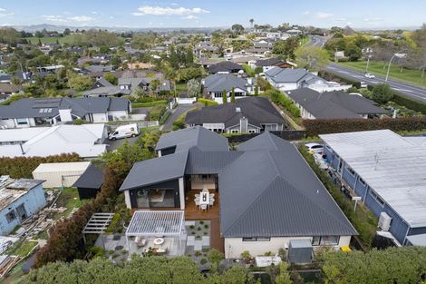 Photo of property in 102 Moffat Road, Bethlehem, Tauranga, 3110