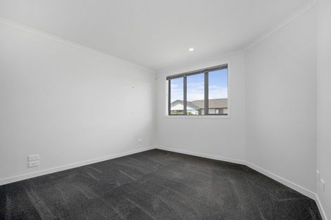 Photo of property in Waterview Estate, 91/4 Greystone Place, Omokoroa, 3114