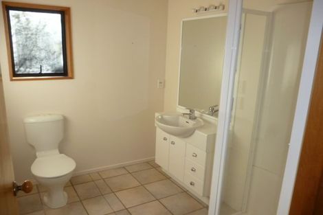 Photo of property in 8 Parkstone Avenue, Ilam, Christchurch, 8041