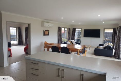 Photo of property in 6 Briar Rose Court, Huntington, Hamilton, 3210