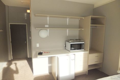 Photo of property in Sharella Living, 20 Glenmore Street, Thorndon, Wellington, 6011