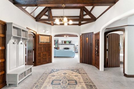 Photo of property in 9 Terrace End, Lansdowne, Masterton, 5810